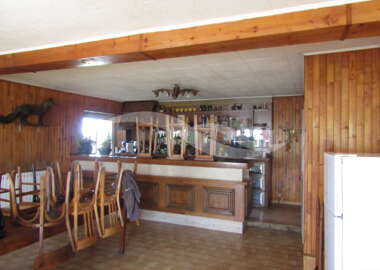 BAR DE VILLAGE EN MARGERIDE Photo de la Référence M0328