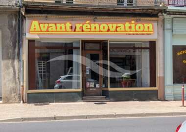 LOCAL COMMERCIAL A LANGOGNE Photo de la Référence M0382