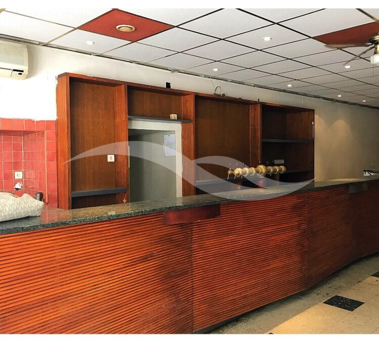 G02 | Local commercial pour activité brasserie + licence