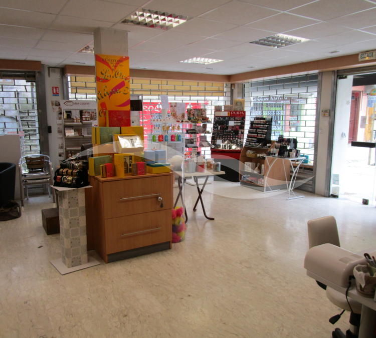 G013 | Local commercial