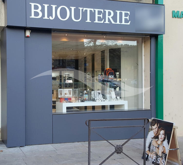 S0134 | Bijouterie Horlogerie