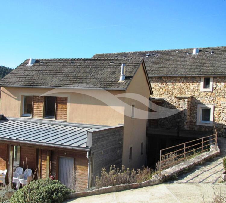 S0137 | Gite de groupe avec logement privatif