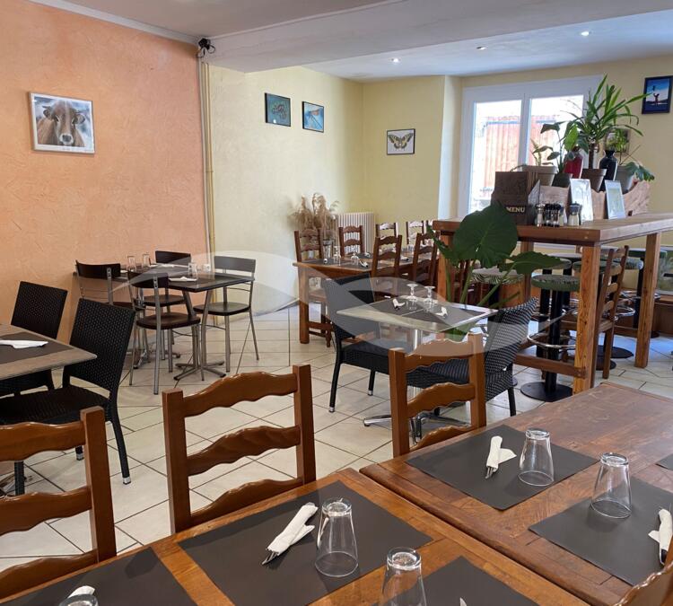 S0130 | Gite d'étape - Restaurant sur le Chemin de Saint-Jacques-de-Compostelle (GR65)