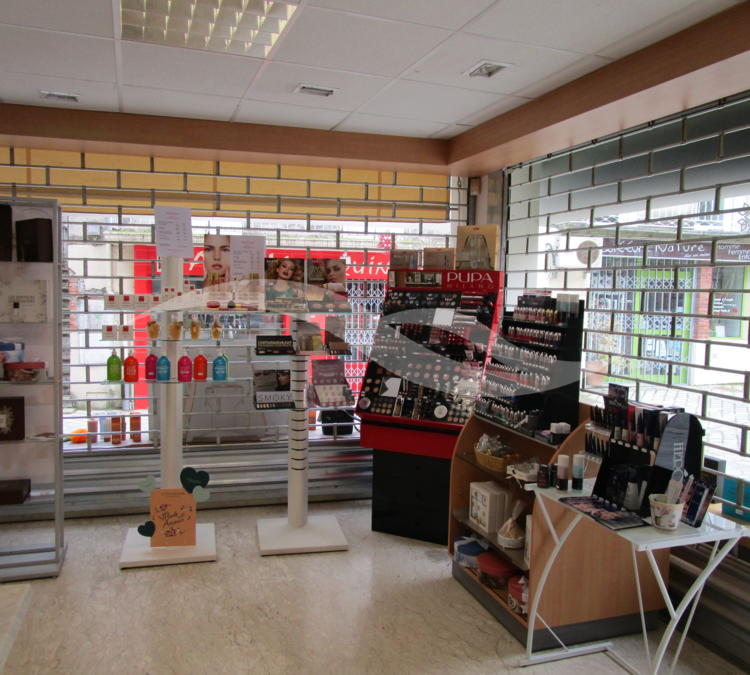 G013 | Local commercial